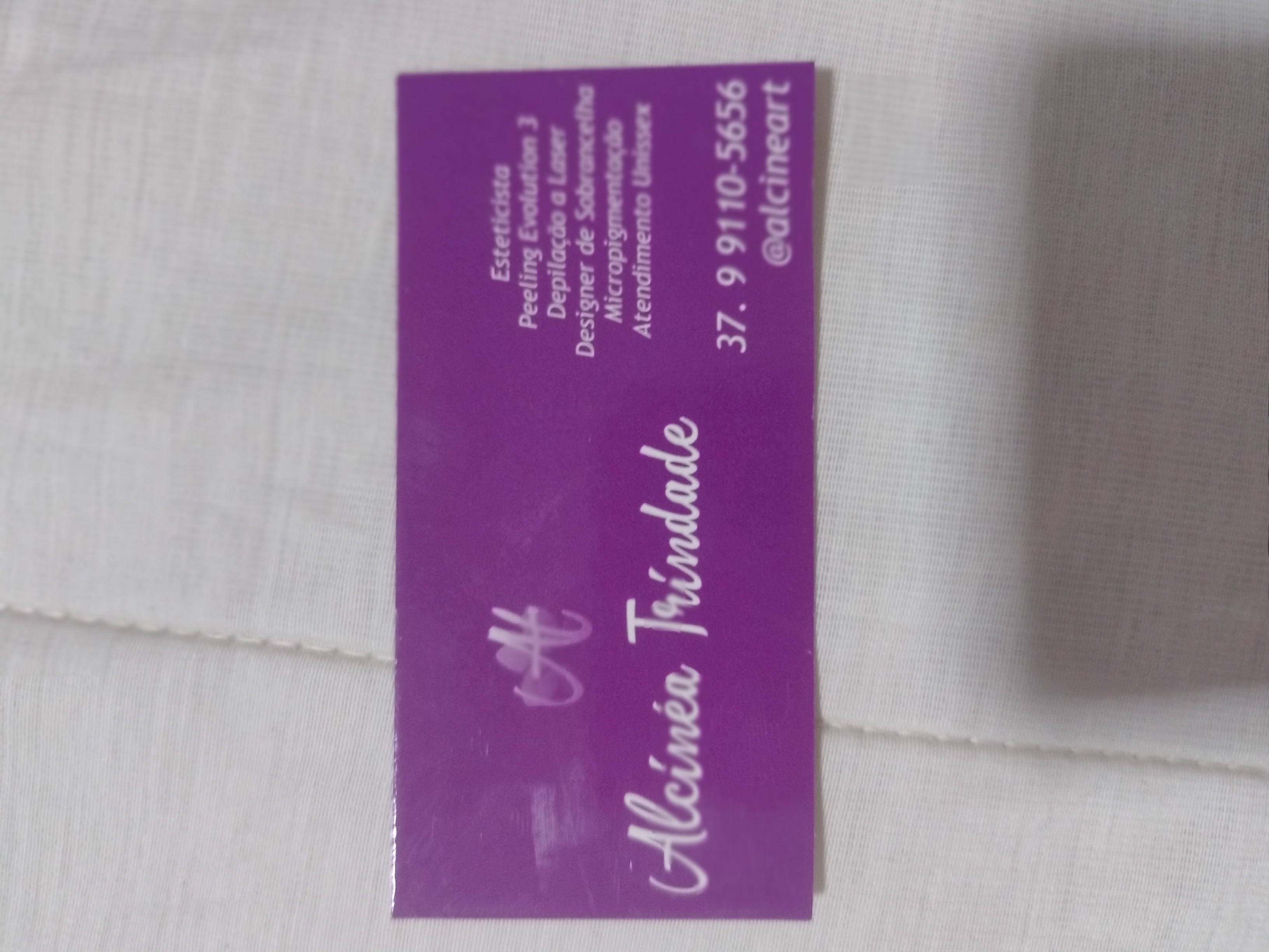 Nova empresa: Clínica de estética Alcinea Trindade