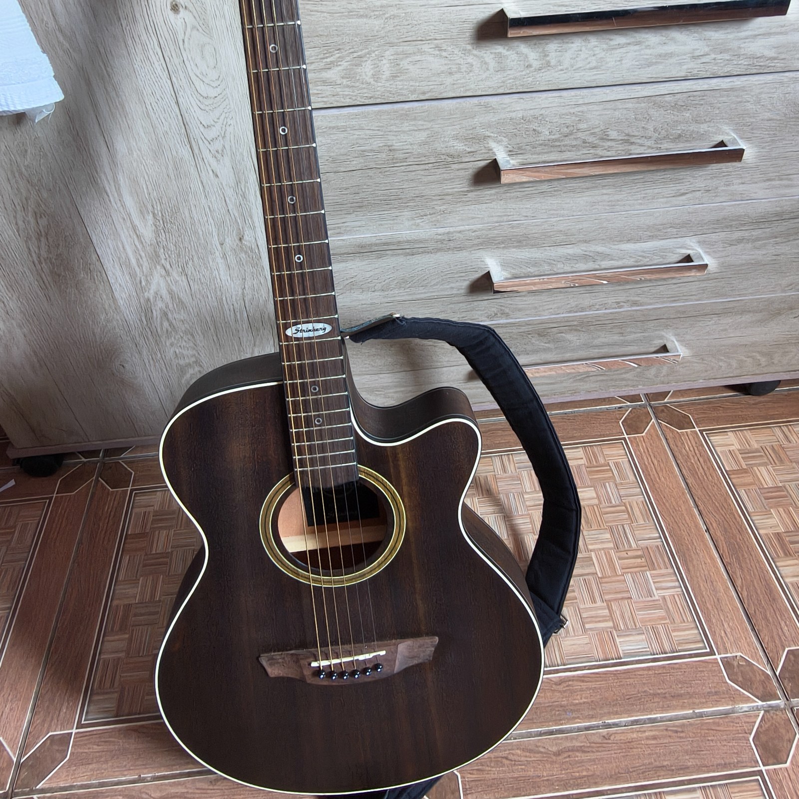 Violão Strinberg